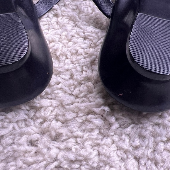 WOMENS BLACK SIZE 7 TOSCANELLA SANDALS WITH RHINESTONE DESIGN SIZE 7 NWOT - Picture 10 of 10